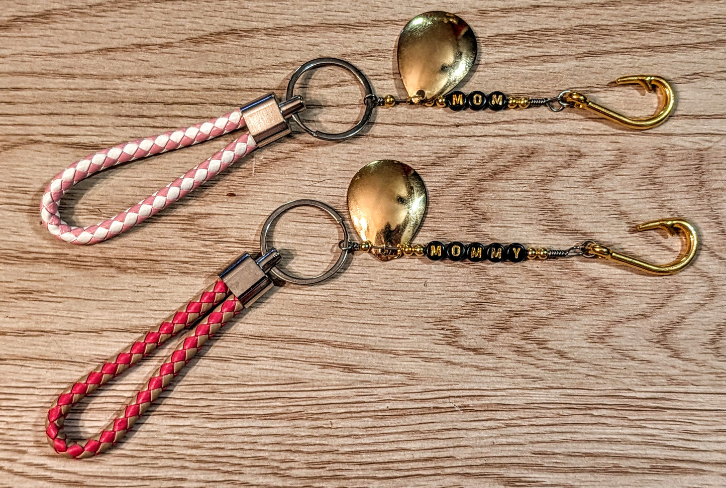 Fishing lure keychain