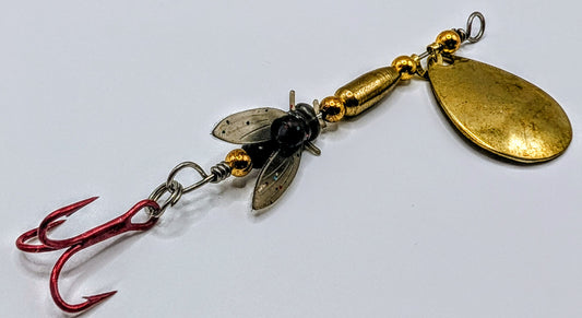 The house fly spinner